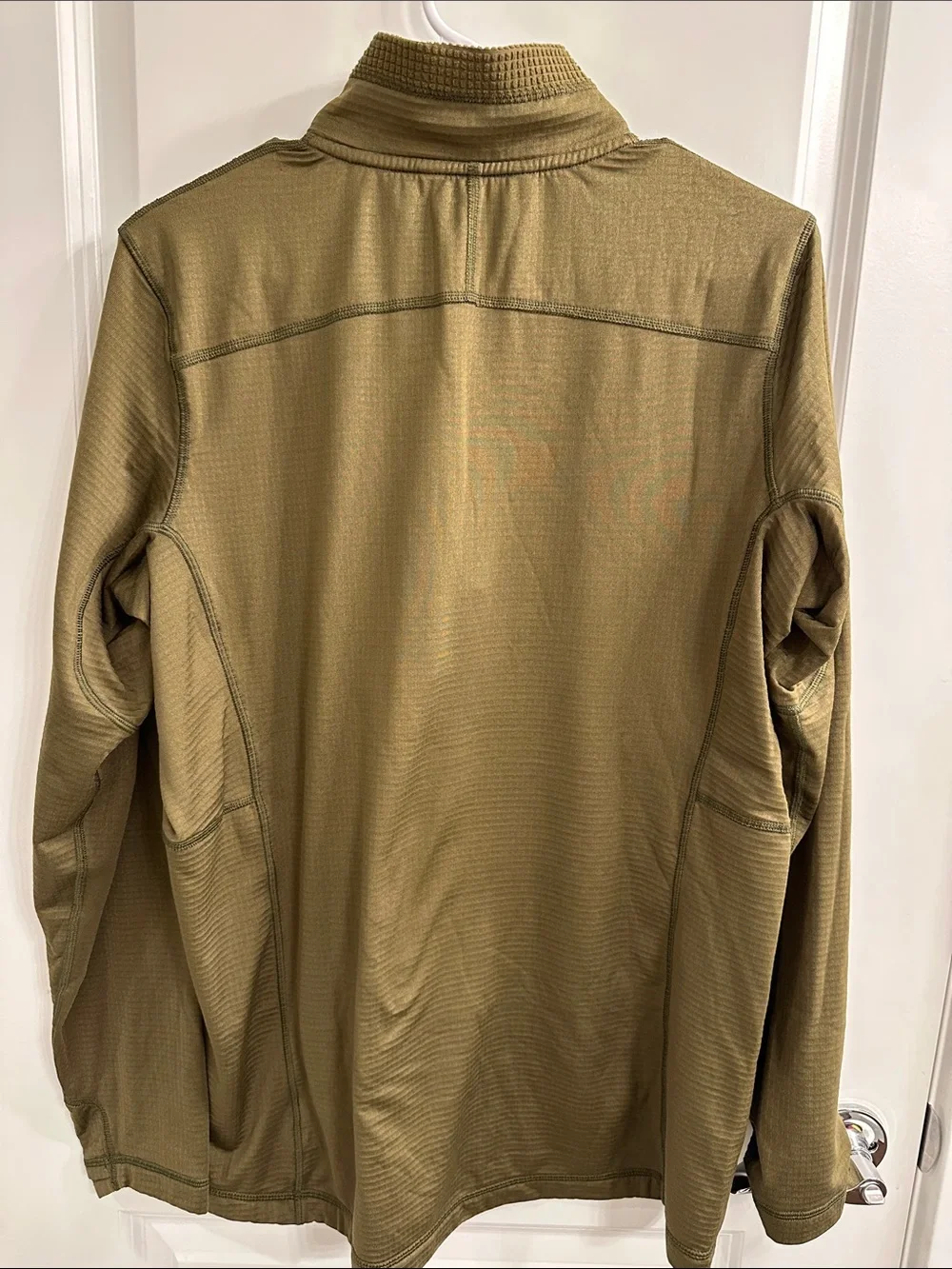 Outdoor Research Vigor Olive Green Quarter-Zip Pullover - men’s large